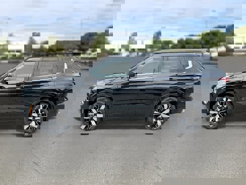 New 2025 Mitsubishi Outlander SE image 4