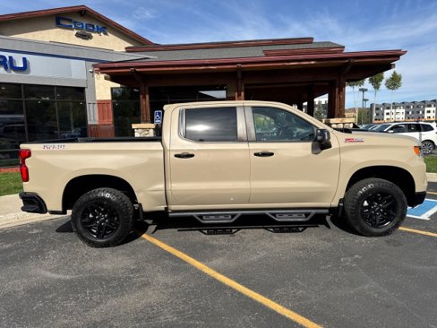 Used 2022 Chevrolet Silverado 1500 LT Trail Boss w/ LT Trail Boss Premium Package image 14