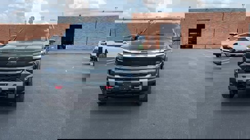 New 2026 Chevrolet Silverado EV Trail Boss image 2