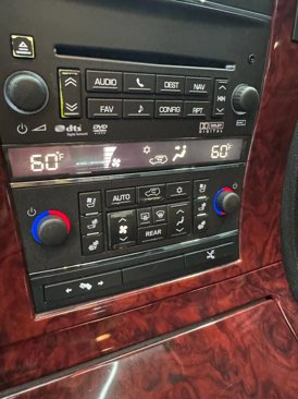 Used 2014 Cadillac Escalade ESV Premium image 21