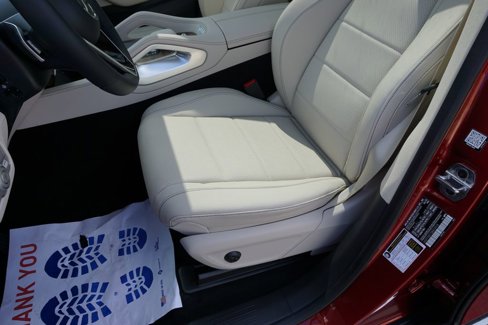 New 2025 Mercedes-Benz GLS 450 4MATIC image 38