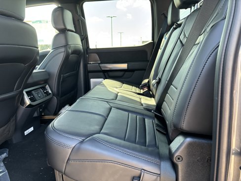 New 2026 Ford F250 Platinum w/ Tremor Off-Road Package image 15