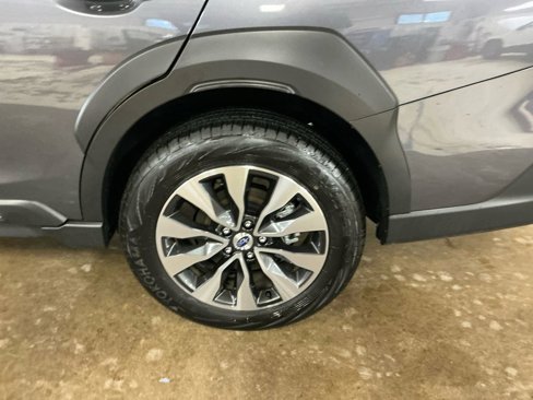 Certified 2024 Subaru Outback Limited image 23