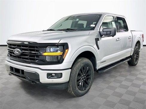 New 2025 Ford F150 XLT w/ Equipment Group 302A MID image 22