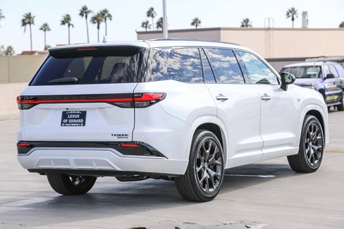 New 2026 Lexus TX 500h AWD image 7