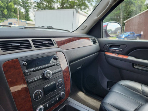 Used 2012 Chevrolet Avalanche LT w/ All-Star Edition image 8