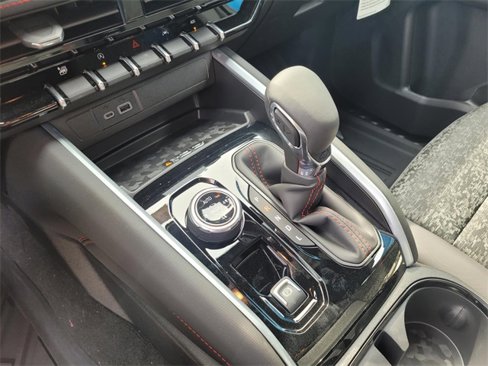 New 2026 Chevrolet Colorado Z71 image 14