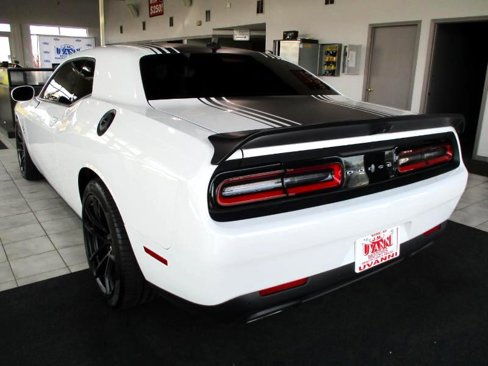 Used 2021 Dodge Challenger R/T Scat Pack w/ Shaker Package image 4