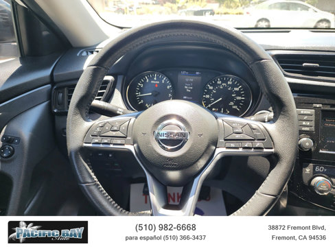 Used 2019 Nissan Rogue SV image 28