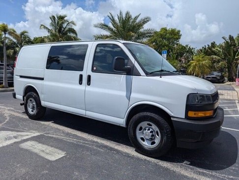 Used 2019 Chevrolet Express 2500 w/ Driver Convenience Package image 8