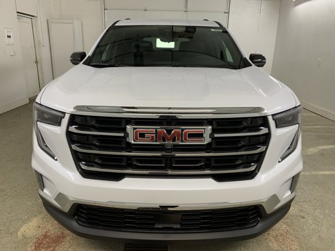 New 2026 GMC Acadia Elevation w/ Elevation Premium Package image 2