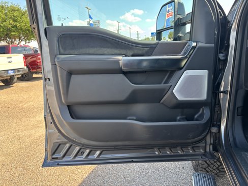 New 2026 Ford F250 Platinum w/ Tremor Off-Road Package image 9