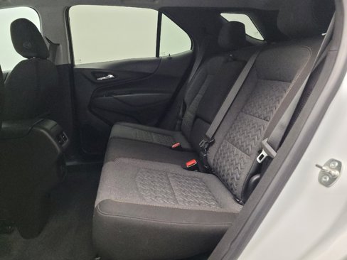 Used 2023 Chevrolet Equinox LT w/ LPO, Floor Liner Package image 18