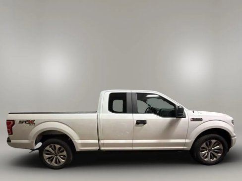 Used 2018 Ford F150 XL w/ Equipment Group 101A Mid image 2