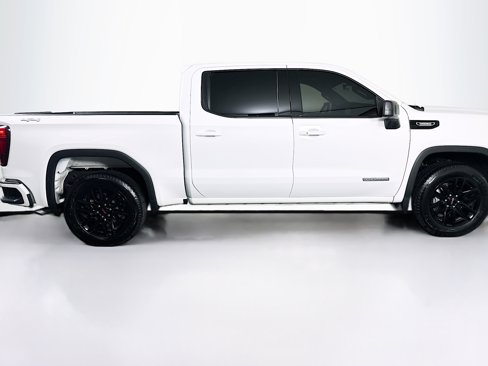 Used 2024 GMC Sierra 1500 Elevation image 10