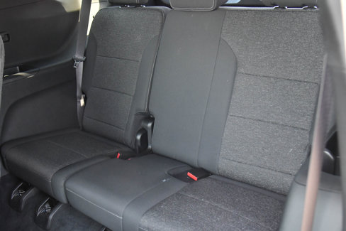 Used 2025 Chevrolet Traverse LT image 39