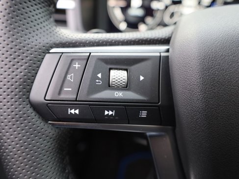 New 2025 Mitsubishi Outlander SEL Black Edition image 59