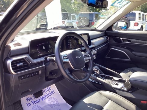 Used 2024 Kia Telluride EX image 27