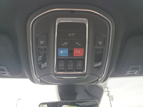 New 2025 Jeep Grand Cherokee Limited 4xe image 26