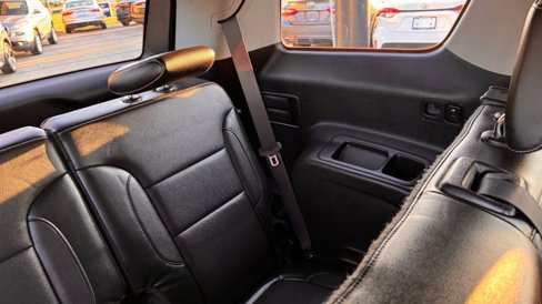 Used 2019 GMC Acadia SLT w/ LPO, Cargo Package image 23