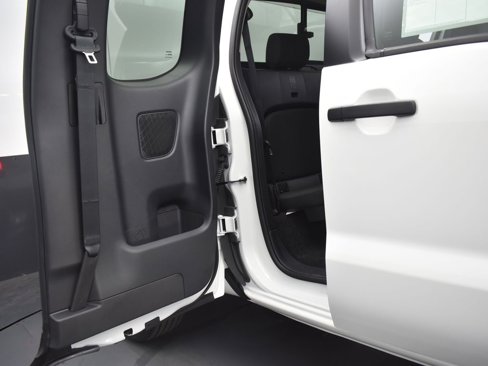 New 2026 Nissan Frontier S image 17