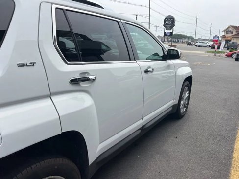 Used 2016 GMC Terrain SLT w/ Open Road Package image 13