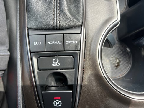 Used 2023 Toyota Camry XSE image 25