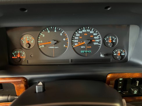 Used 1998 Jeep Grand Cherokee Limited image 38