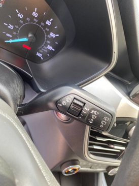 Used 2020 Ford Escape SE image 21