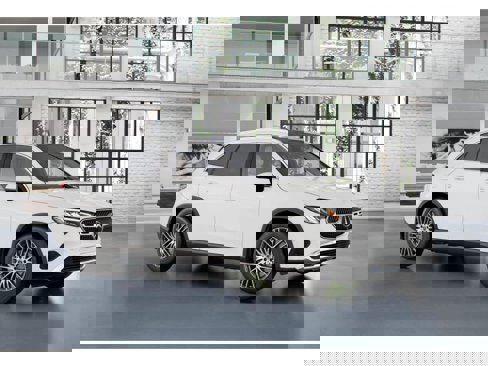New 2026 Mercedes-Benz GLC 300 4MATIC image 11