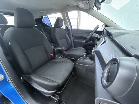 Used 2023 Nissan Kicks S image 13