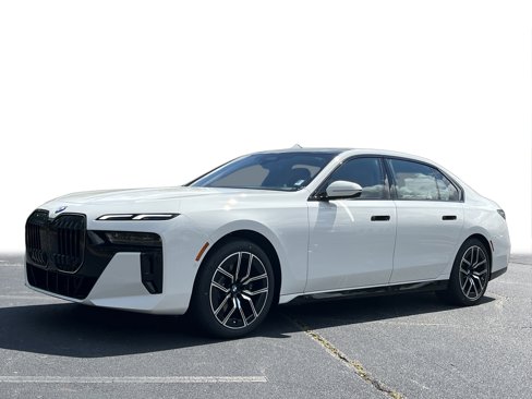 New 2026 BMW 740i w/ Premium Package image 23