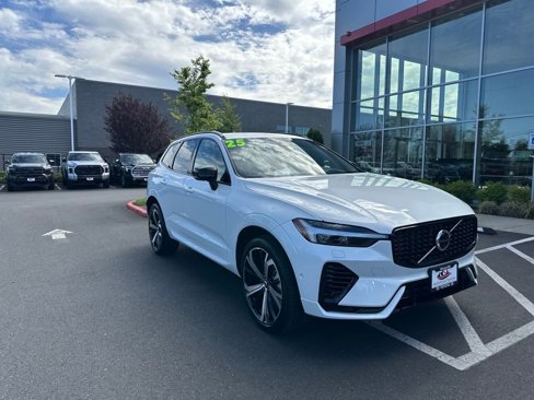 Used 2025 Volvo XC60 T8 Ultra w/ Protection Package Premier image 1