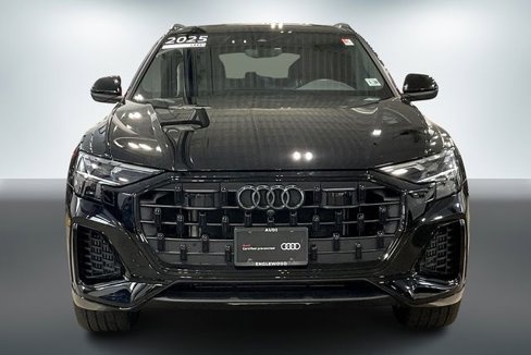 Certified 2025 Audi Q8 Premium image 3