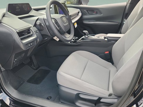 New 2026 Toyota Prius LE image 14