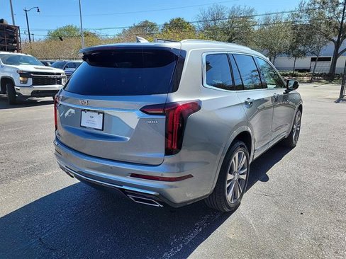 Certified 2024 Cadillac XT6 Premium Luxury image 36
