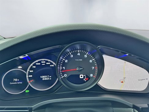 Used 2019 Porsche Cayenne image 17