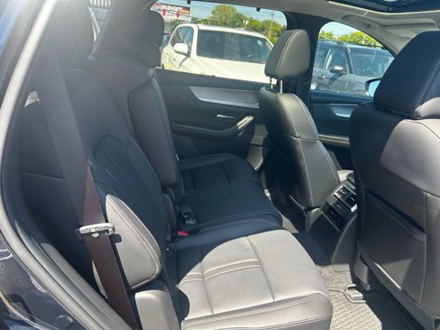 Used 2025 MAZDA CX-90 Plug-In Hybrid w/Premium Sport image 13
