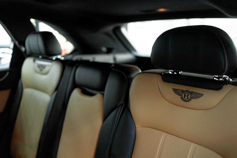 Used 2018 Bentley Bentayga image 69