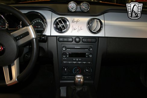 Used 2007 Ford Mustang GT image 19