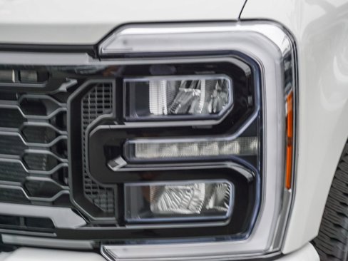 New 2025 Ford F250 Lariat image 5