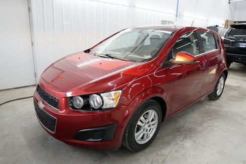 Used 2016 Chevrolet Sonic LT image 7