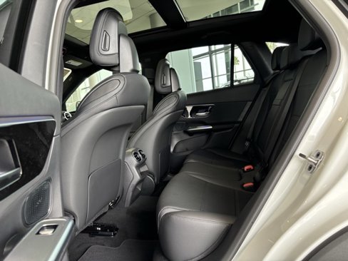 New 2026 Mercedes-Benz GLC 350e 4MATIC image 22