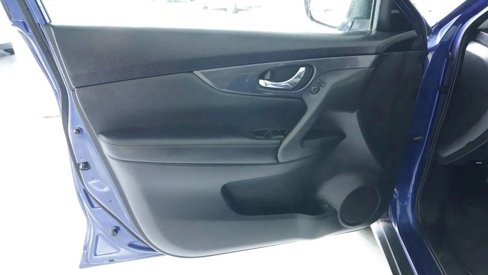Used 2020 Nissan Rogue SV image 20