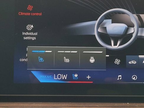 New 2026 BMW X7 xDrive40i w/ Executive Package image 23