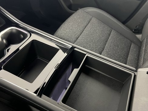 New 2025 Chevrolet Traverse LT w/ LPO, Floor Liner Package image 27