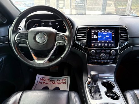 Used 2019 Jeep Grand Cherokee Limited image 24