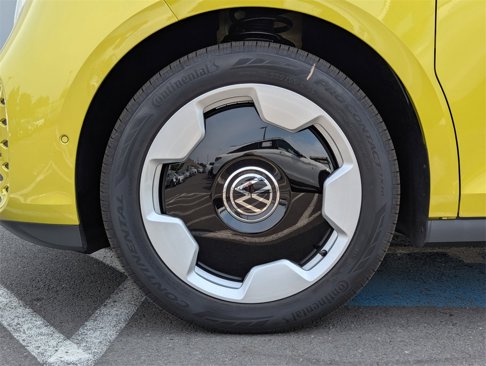 New 2025 Volkswagen ID. Buzz Pro S Plus image 43