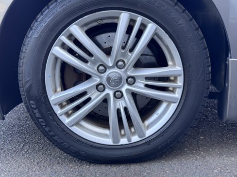 Used 2012 INFINITI G37 x image 32