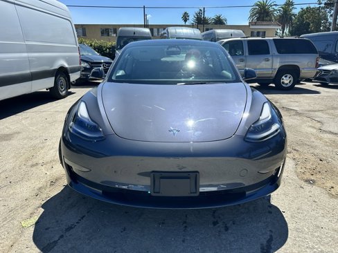 Used 2023 Tesla Model 3 Standard Range image 2